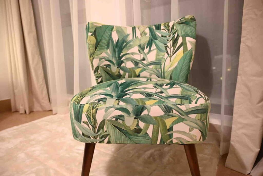Brand New Furniture . Close To Dubai Mall. Екстериор снимка